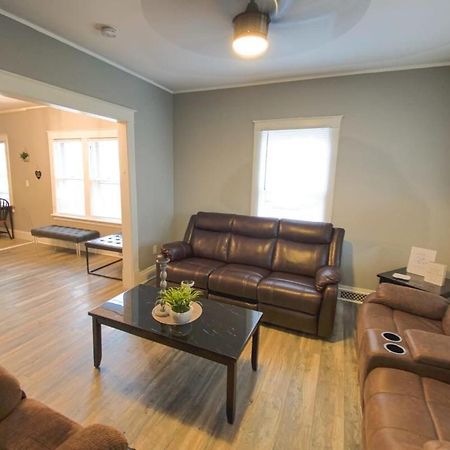 Large 6Br, 2 Bath In Niagara Falls Exterior foto