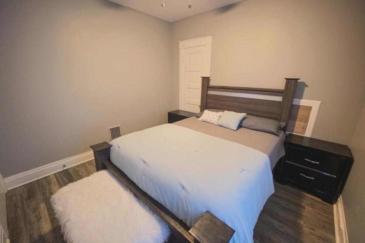 Large 6Br, 2 Bath In Niagara Falls Exterior foto